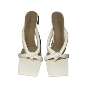 White Heel Sandels